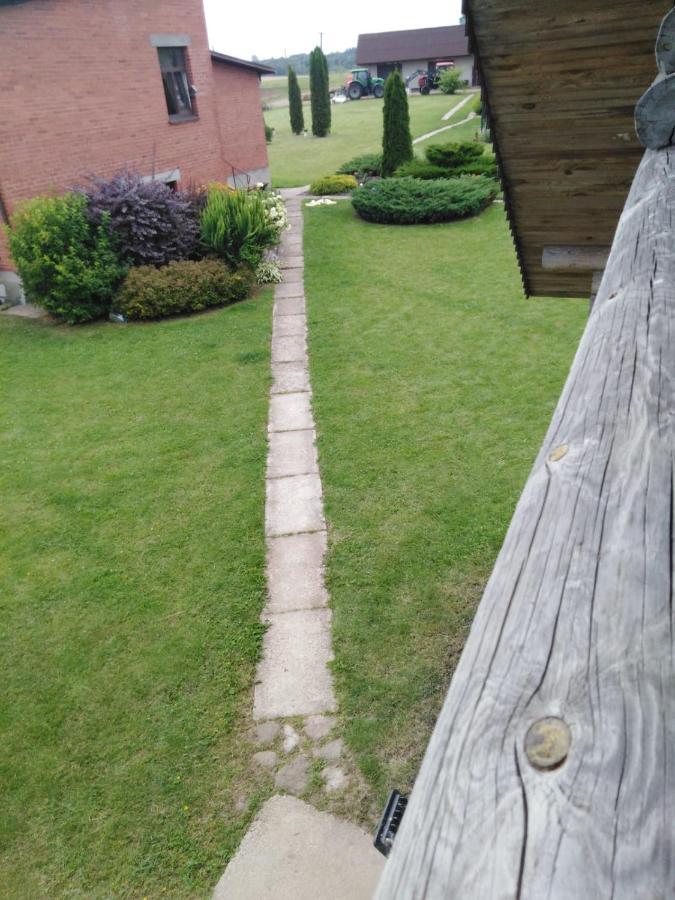 Viesu Maja Manturi Peipini Exterior foto