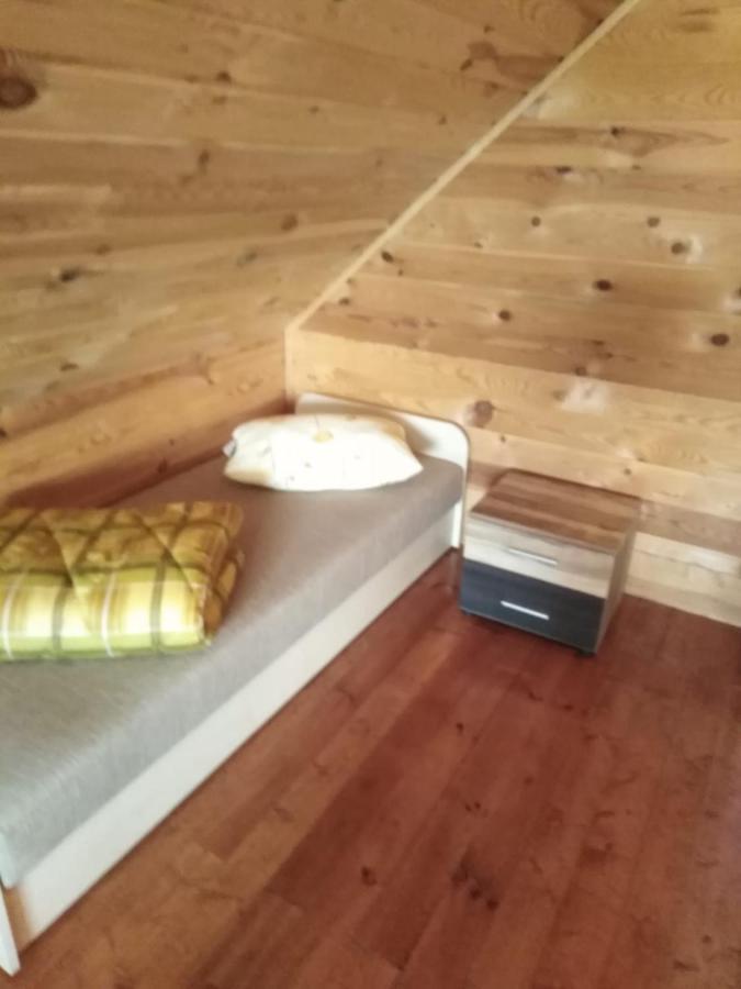 Viesu Maja Manturi Peipini Exterior foto