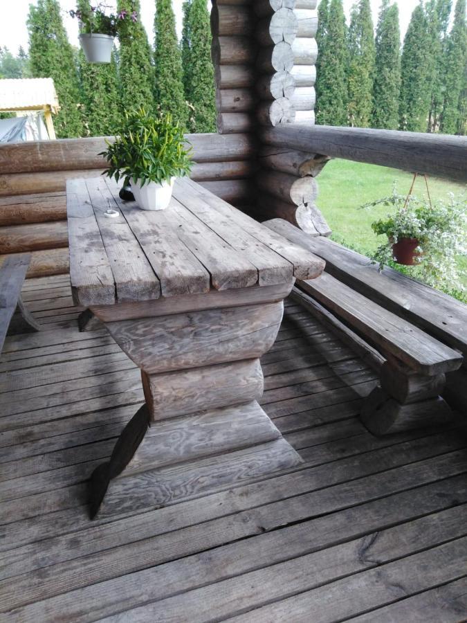 Viesu Maja Manturi Peipini Exterior foto